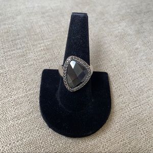 Lia Sophia dark charcoal gray ring